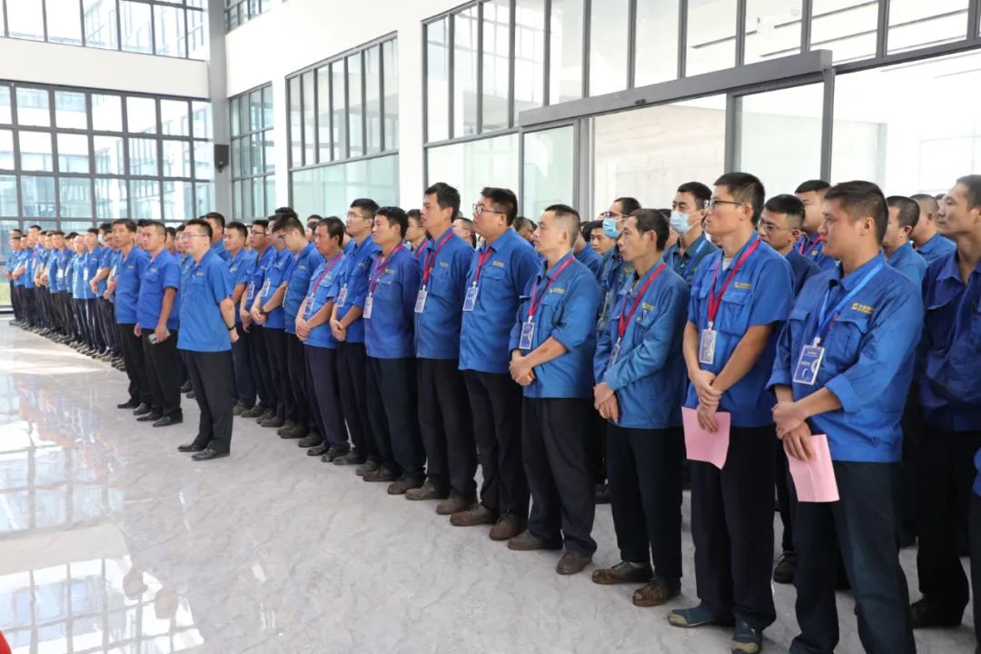 功夫下平時(shí) 賽場勇爭鋒——山重建機(jī)成功舉辦第十三屆技能大賽