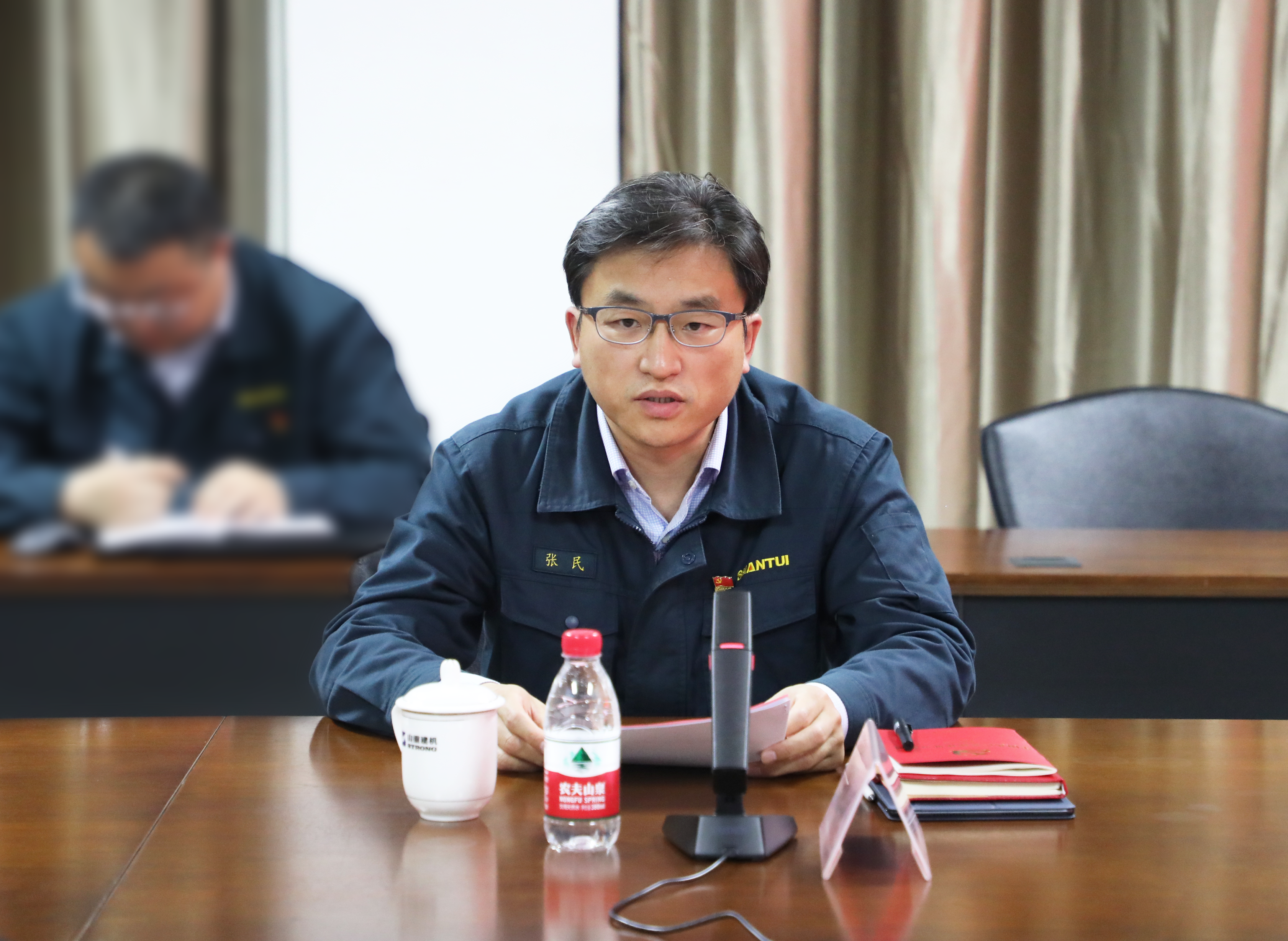 公司舉辦黨紀(jì)學(xué)習(xí)教育讀書(shū)班